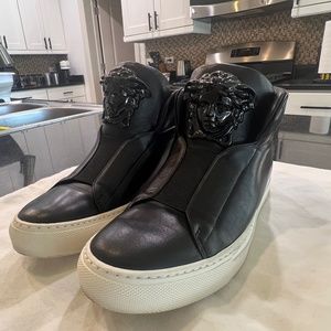High top Versace black Palazzo Medusa sneakers